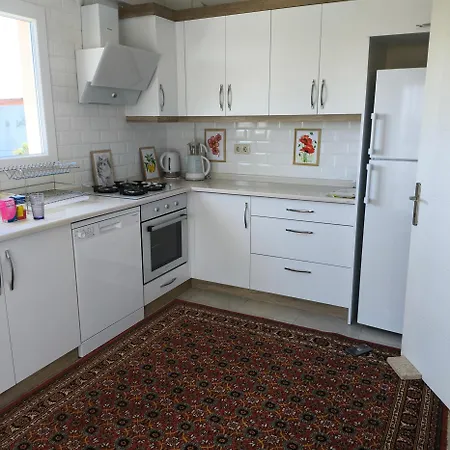 Дом отдыха Soem Elaia House